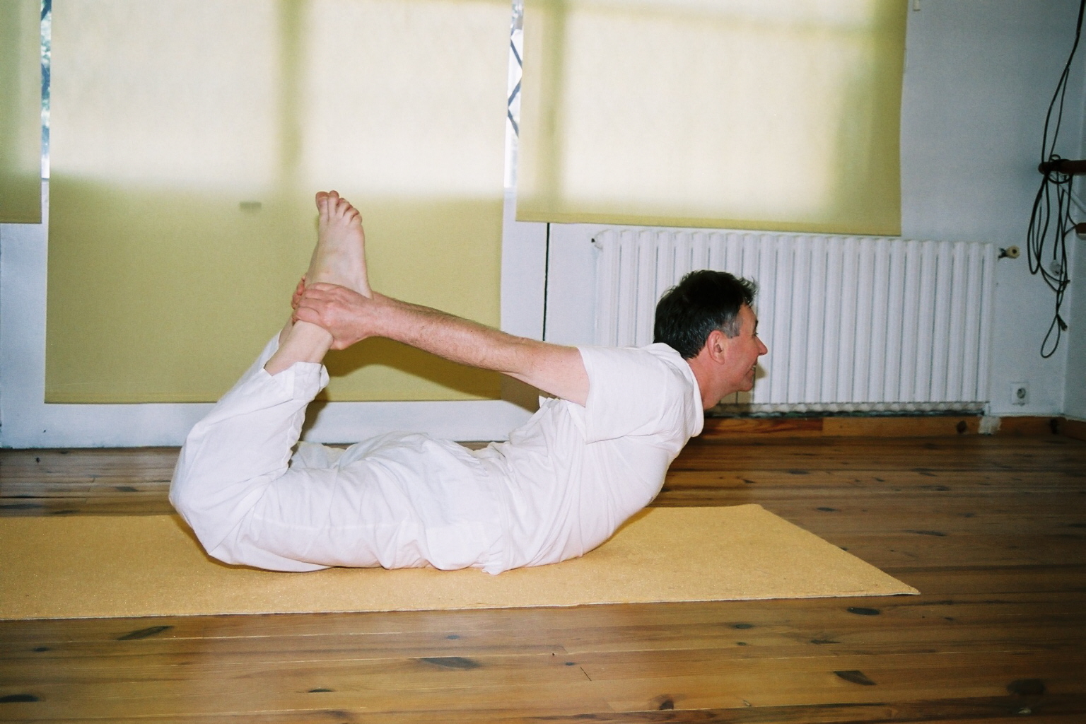 7 Dhanura asana L'arc Document PDF